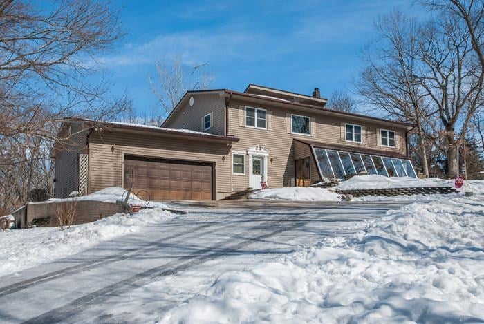 3892 Spring Street Northeast Solon, IA 52333 - Photo 1 of 24 Gallery Image 1