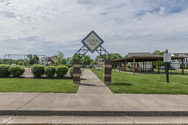 $246,200 | 6542 Edna Mills Drive, Camby, IN 46113