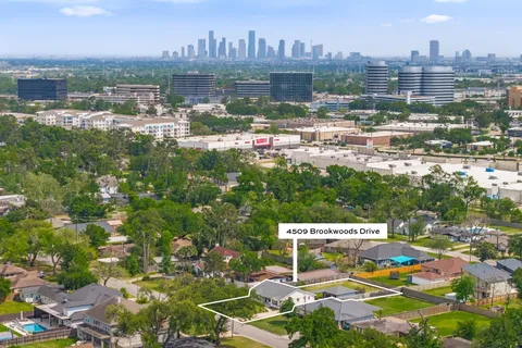 $649,900 | 4509 Brookwoods Drive, Houston, TX 77092