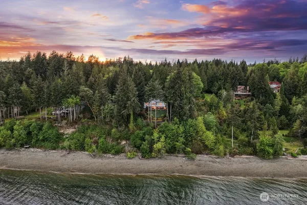 $1,200,000 | 141 East Winterwood Drive, Grapeview, WA 98546