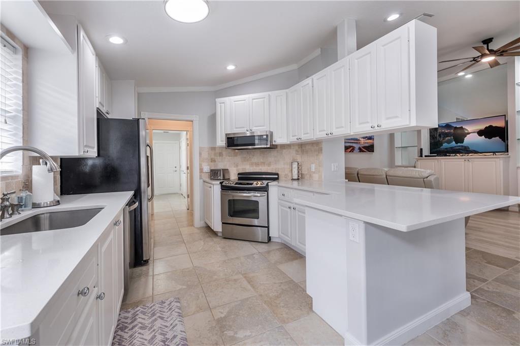 7221 Bellini Way Naples, FL 34114 - Photo 13 of 43