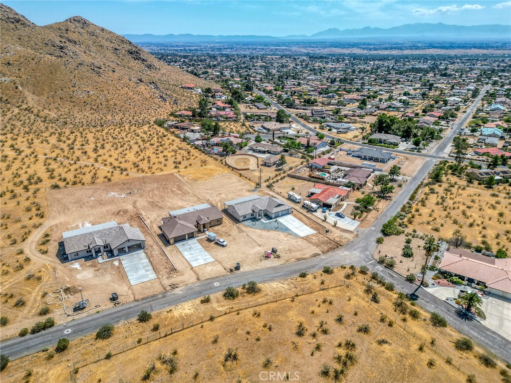 19707 Roanoke Road Apple Valley, CA 92307 - Photo 58 of 63