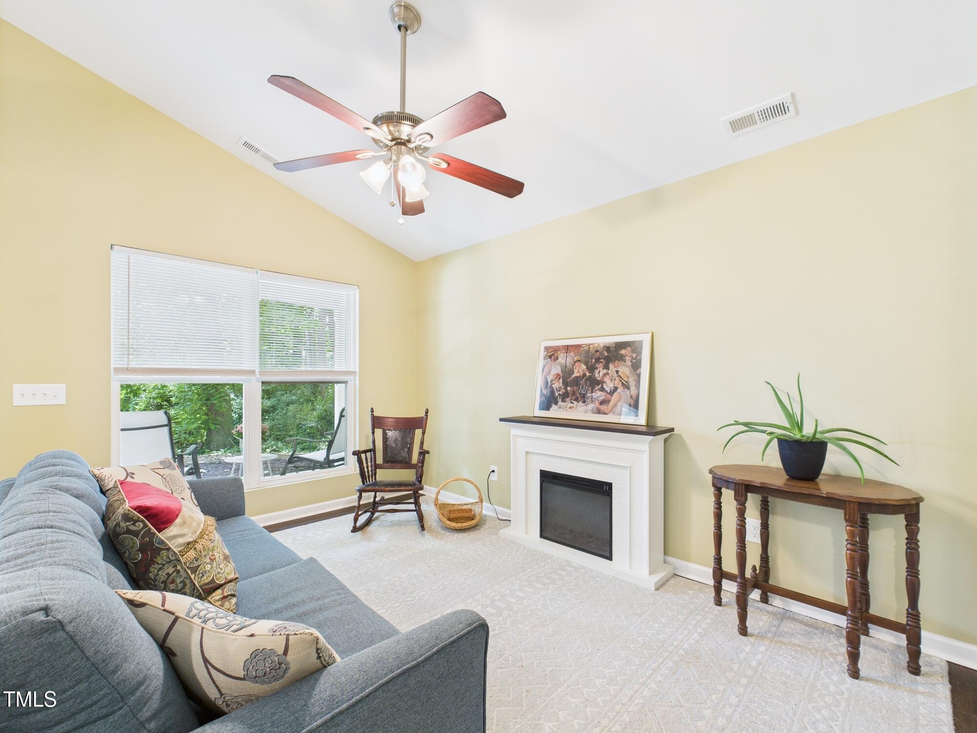 422 Revere Road Hillsborough, NC 27278 - Photo 9 of 27 Famiy room 1