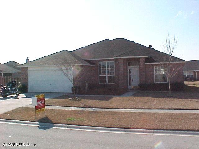 a house view with a outdoor space