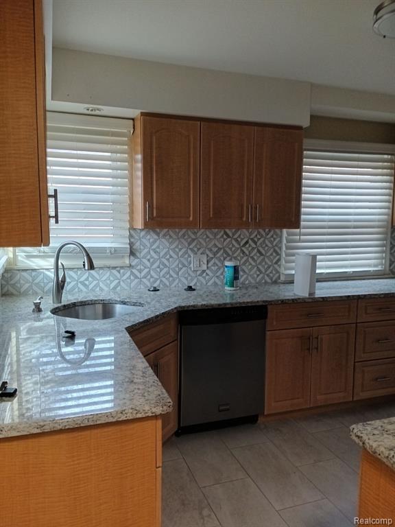 9351 Merriman Road Livonia, MI 48150 - Photo 10 of 14