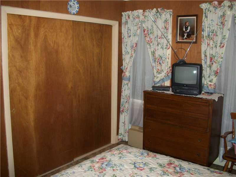 65 Pool Street Biddeford, ME 04005 - Photo 11 of 26 Bedroom. Main Unit
