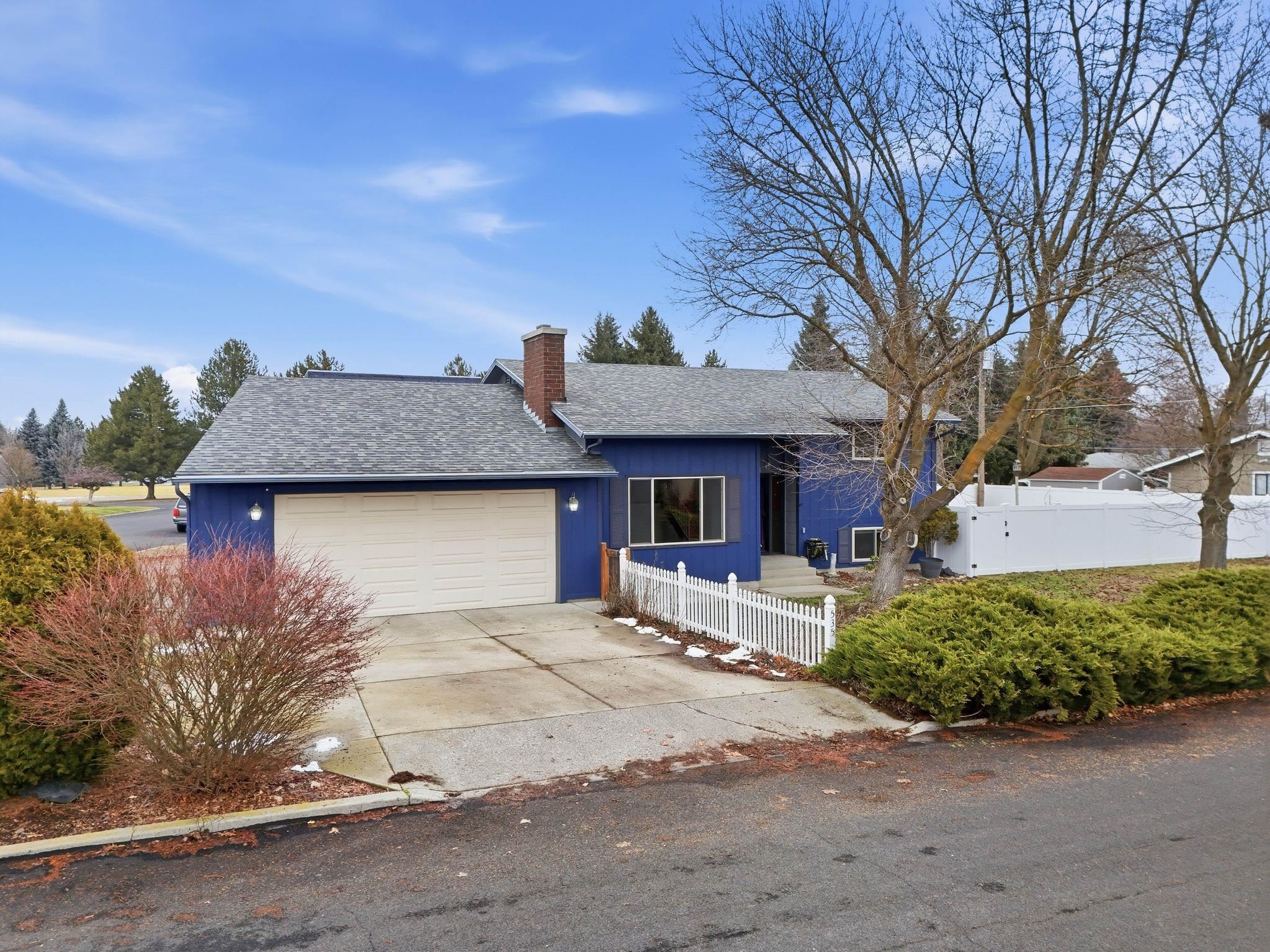 535 East Wilding Avenue Spokane, WA 99208 - Photo 2 of 41