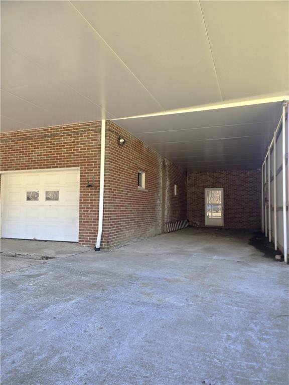 770 Pittsburgh Road Butler, PA 16002 - Photo 27 of 32 a view of an empty room
