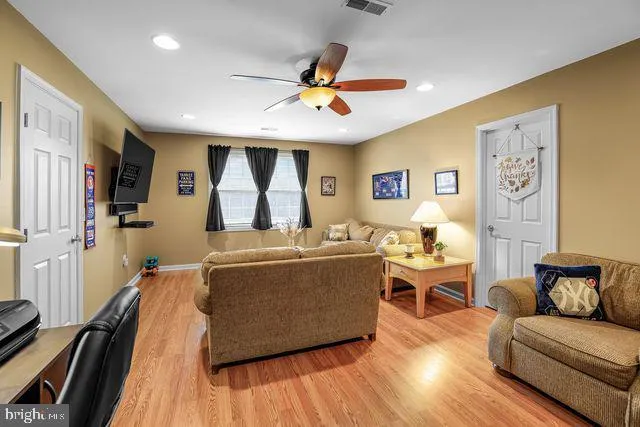 $359,900 | 45 Harcrest Court, Dover, DE 19901