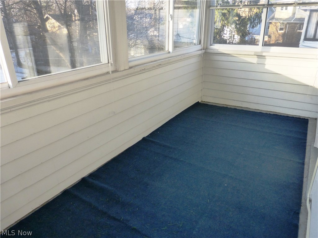 2224 Maplewood Road Cleveland, OH 44118 - Photo 23 of 32 Enclosed second floor porch.