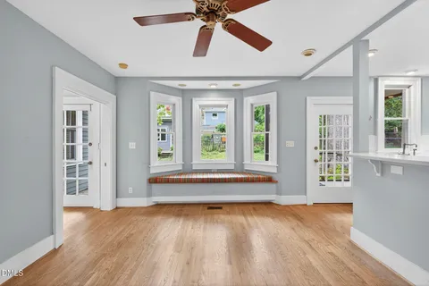 $750,000 | 502 Devereux Street, Raleigh, NC 27605