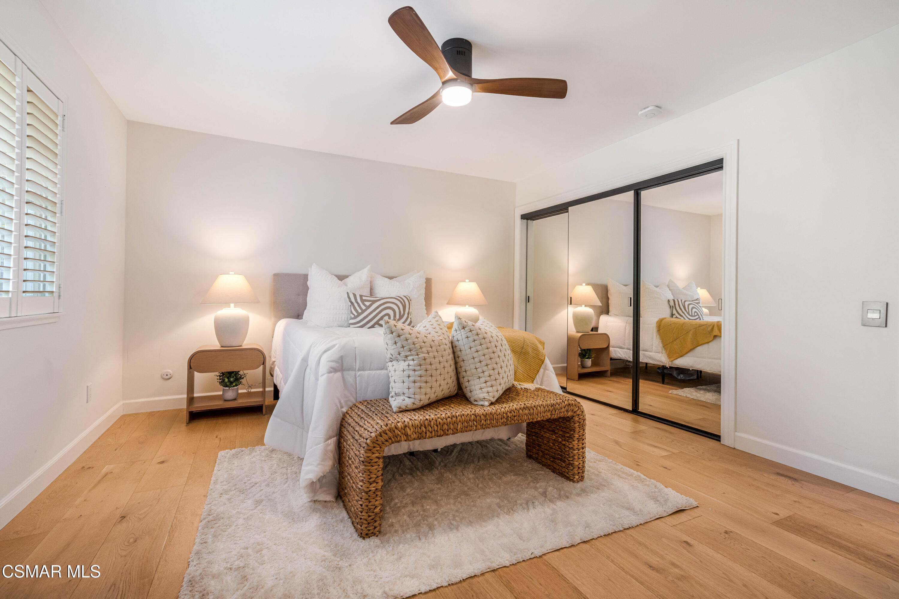 5839 Parkmor Road Calabasas, CA 91302 - Photo 20 of 42 a bedroom with a bed and window