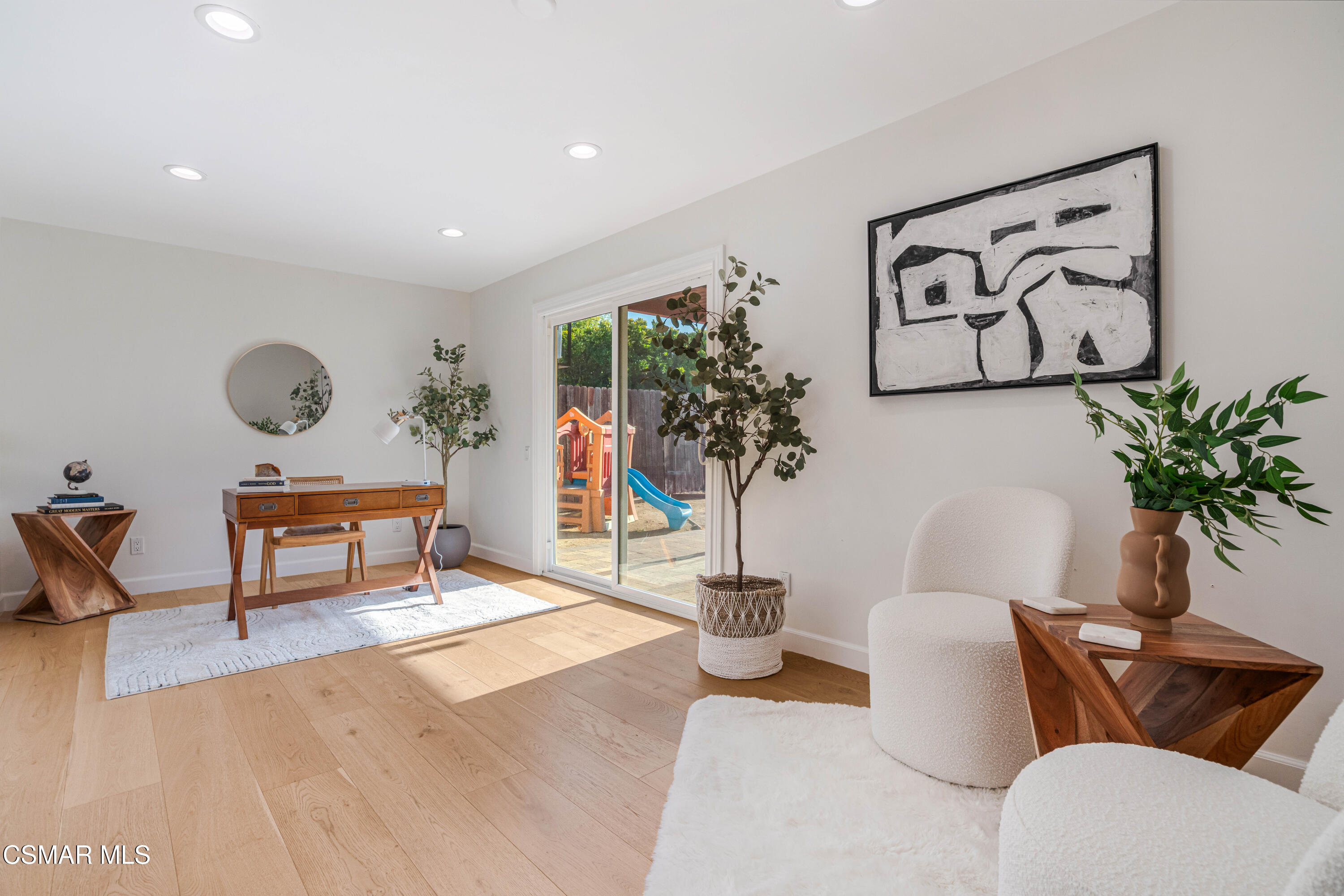 5839 Parkmor Road Calabasas, CA 91302 - Photo 26 of 42 5839 Parkmor Road, Calabasas