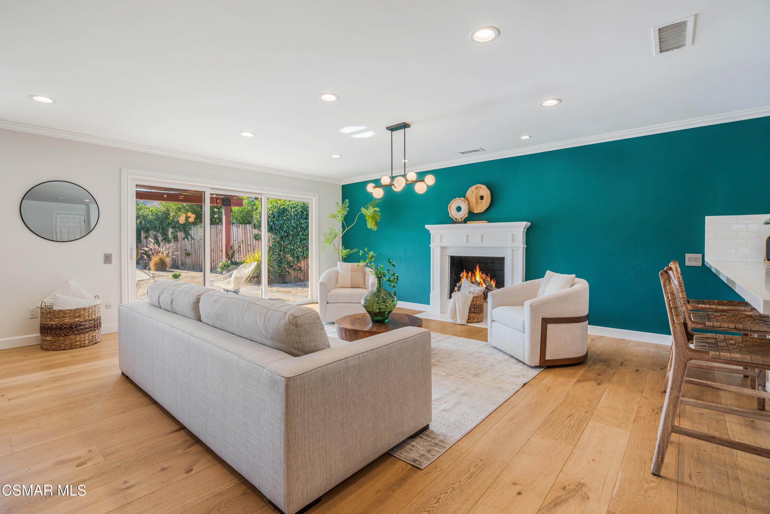 5839 Parkmor Road Calabasas, CA 91302 - Photo 6 of 42 5839 Parkmor Road, Calabasas