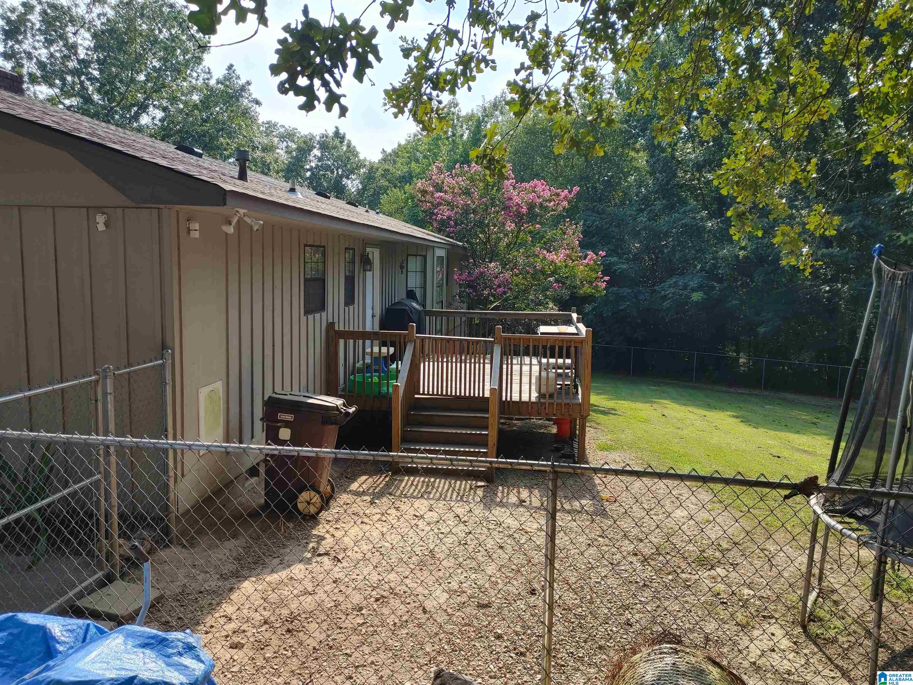 151 Fulton Circle Sylacauga, AL 35150 - Photo 5 of 18