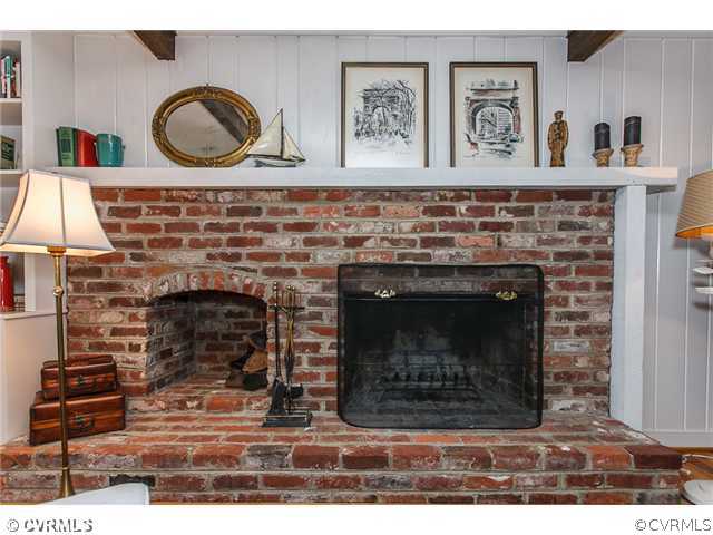 11331 Poplar Ridge Road North Chesterfield, VA 23236 - Photo 8 of 23 Den/Family/Great Room - Relax by the great brick w