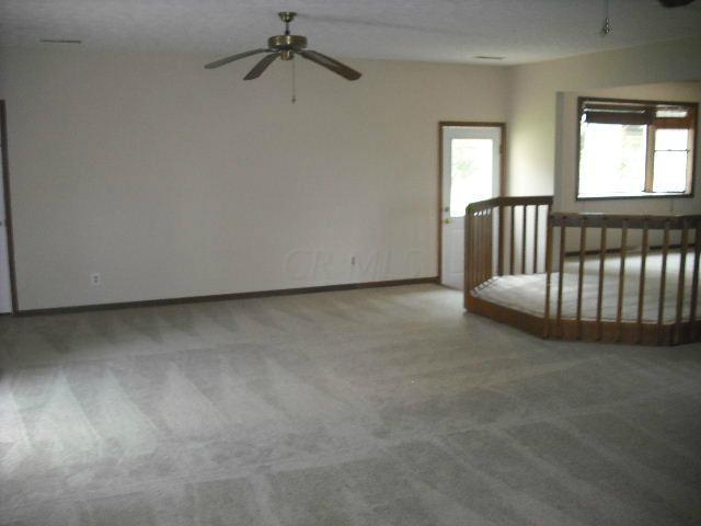 6940 Young Road Orient, OH 43146 - Photo 9 of 10 Gallery Image 9