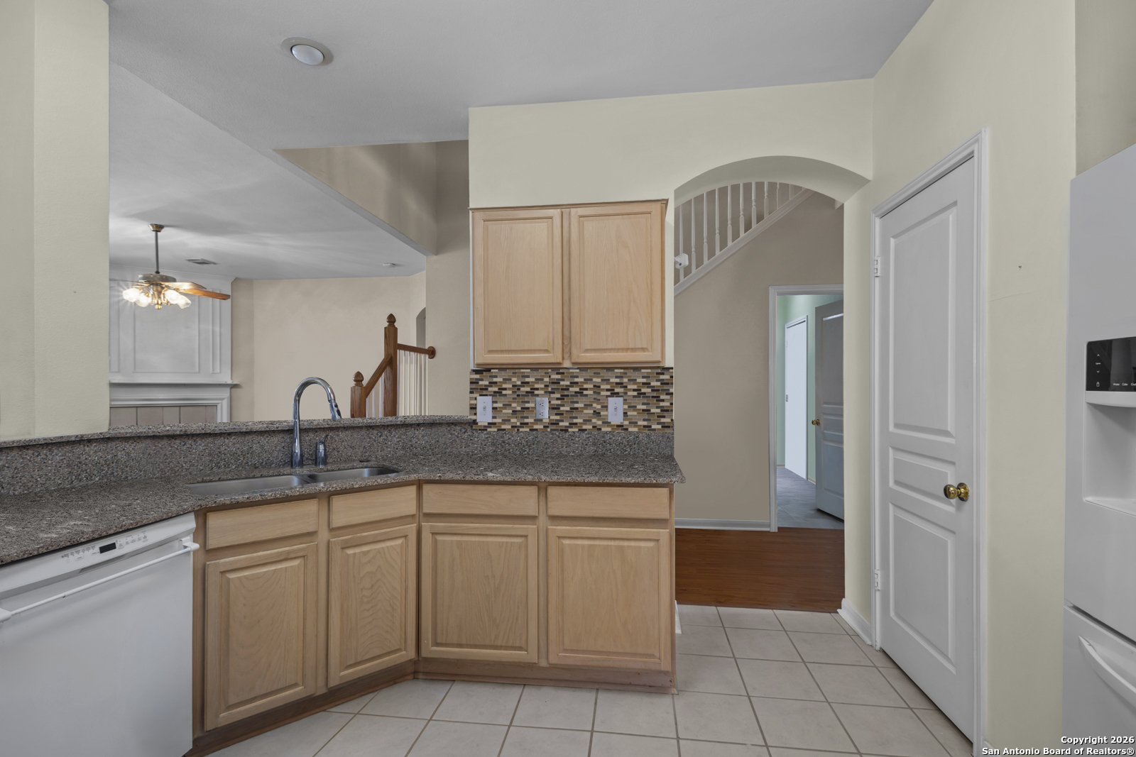 708 Wooded Trail Schertz, TX 78154 - Photo 13 of 44