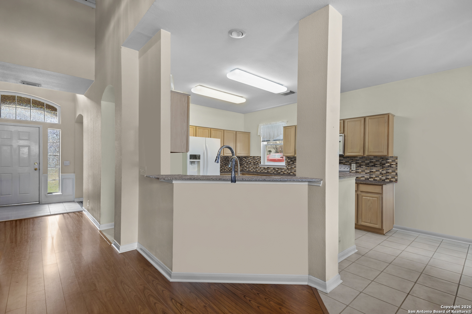 708 Wooded Trail Schertz, TX 78154 - Photo 10 of 44