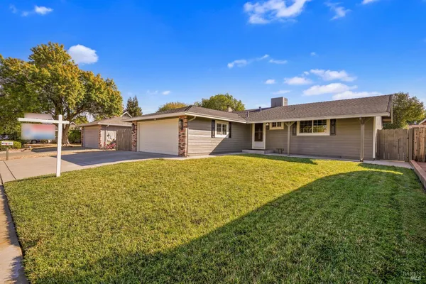 $527,500 | 117 Kearney Way, Vacaville, CA 95687