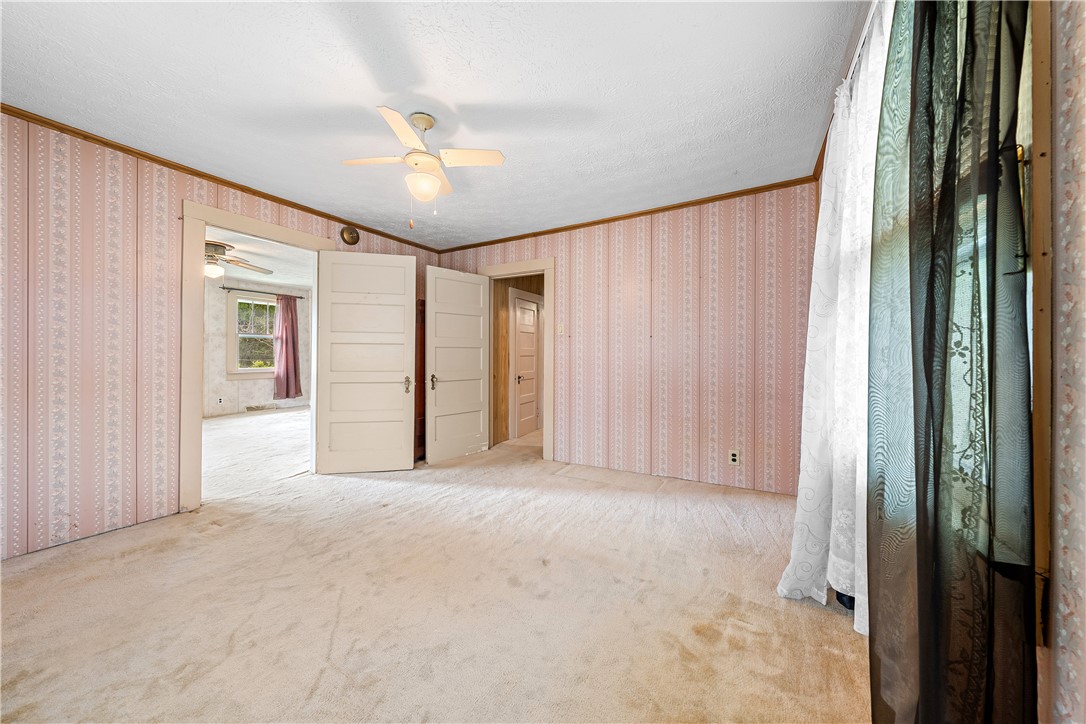 102 Robinson Avenue Easley, SC 29640 - Photo 13 of 24