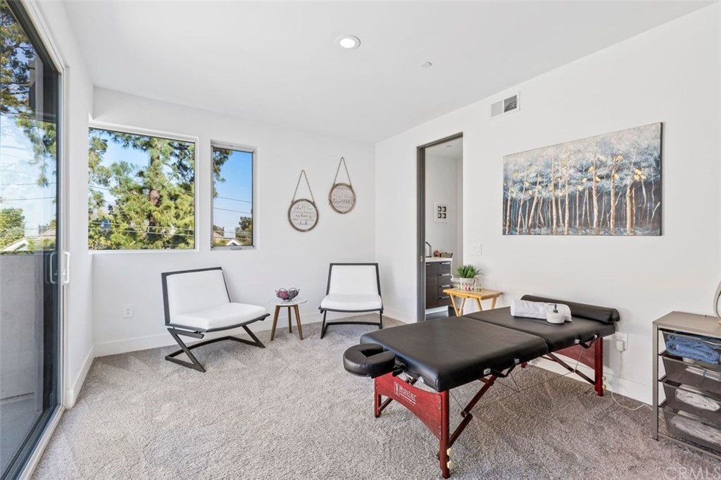 319 Camillo Road Sierra Madre, CA 91024 - Photo 18 of 23