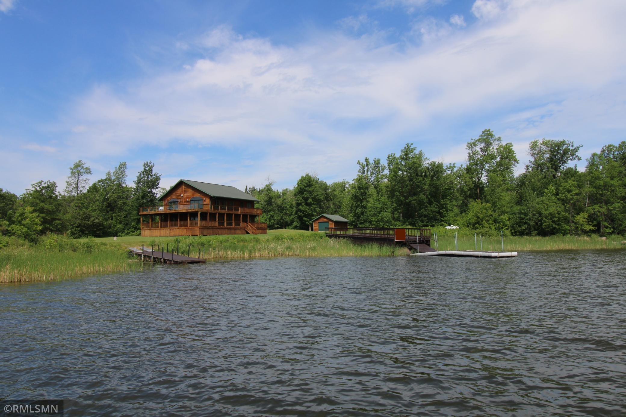 1526 Flag Island Angle Inlet, MN 56711 - Photo 4 of 44