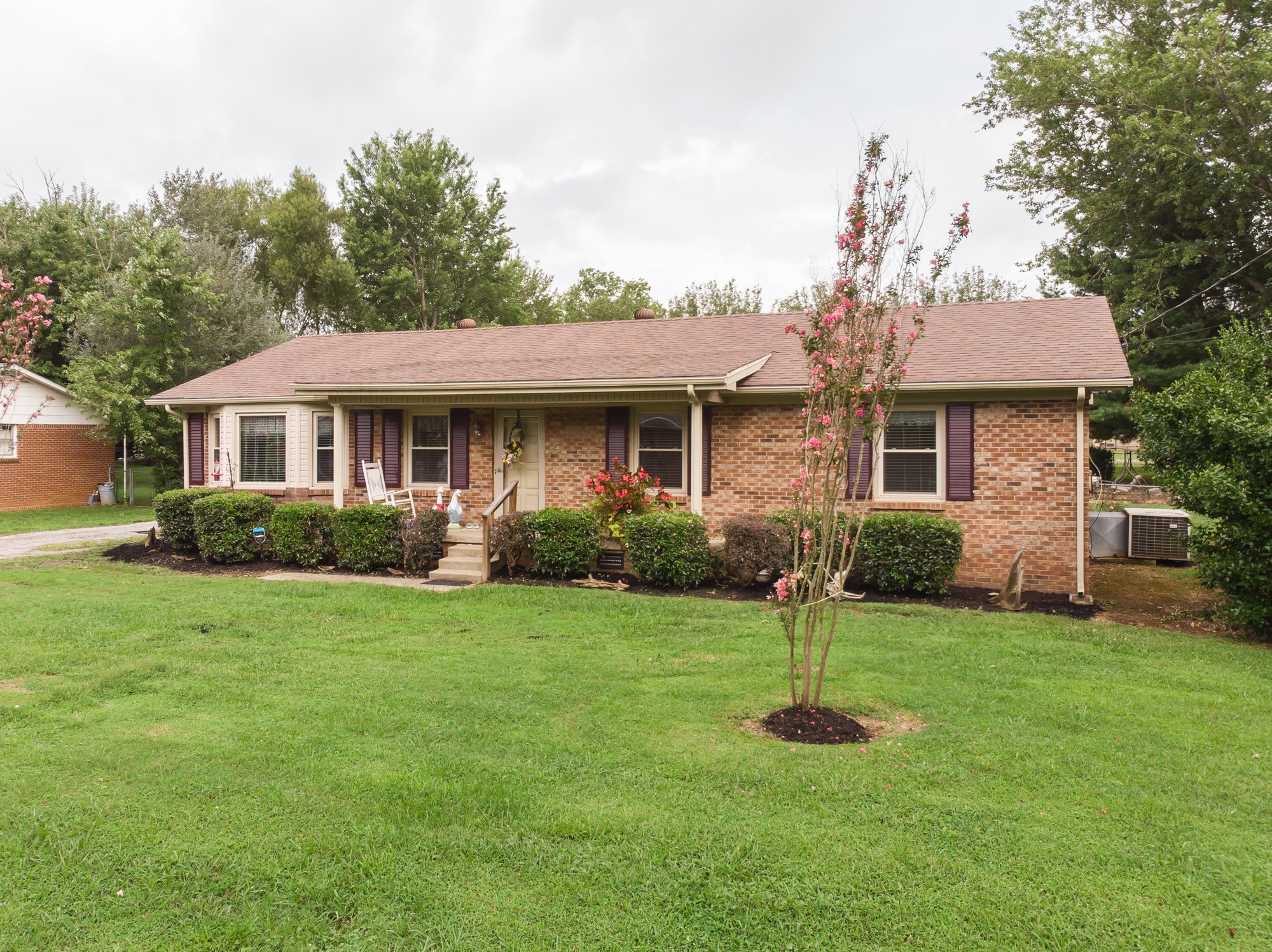 3767 Snell Road Murfreesboro, TN 37127 - Photo 2 of 27 Gallery Image 2