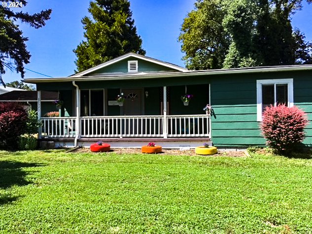 26393 Perkins Road Veneta, OR 97487 - Photo 1 of 31 Gallery Image 1