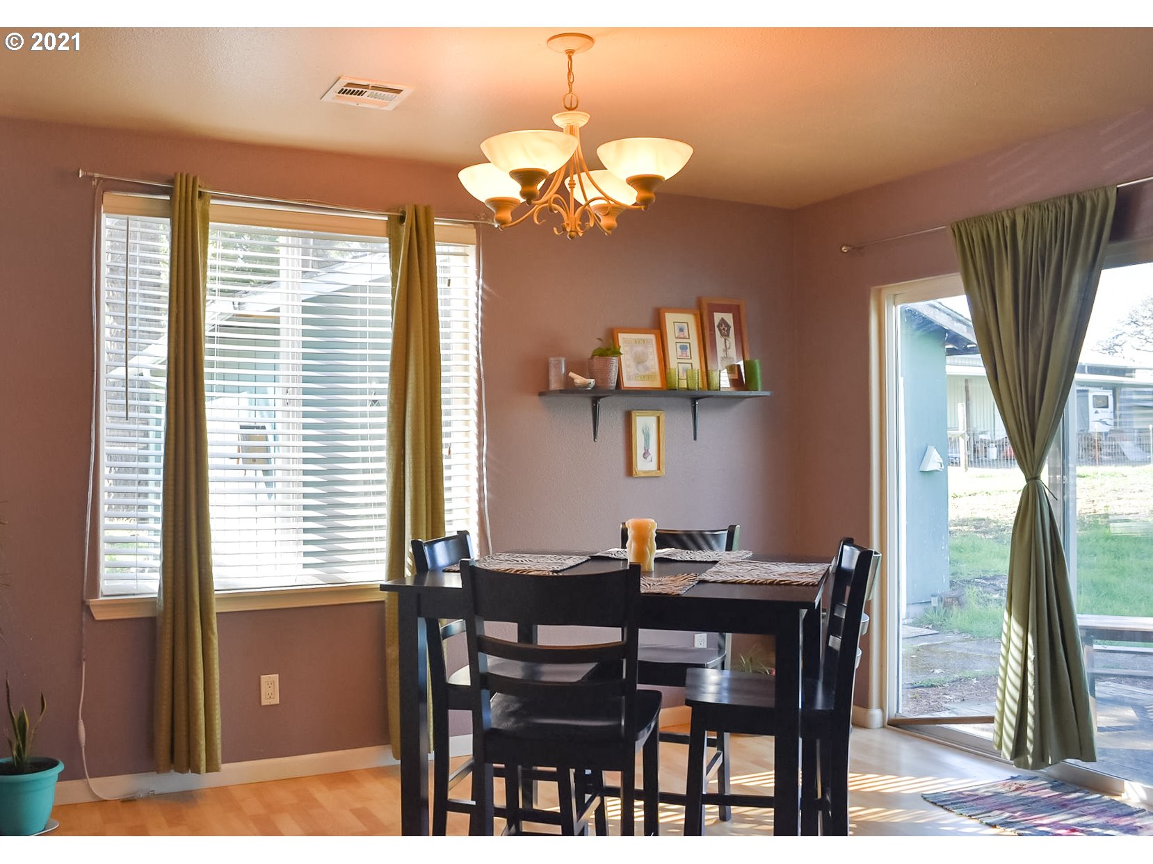 26393 Perkins Road Veneta, OR 97487 - Photo 14 of 31 Gallery Image 14