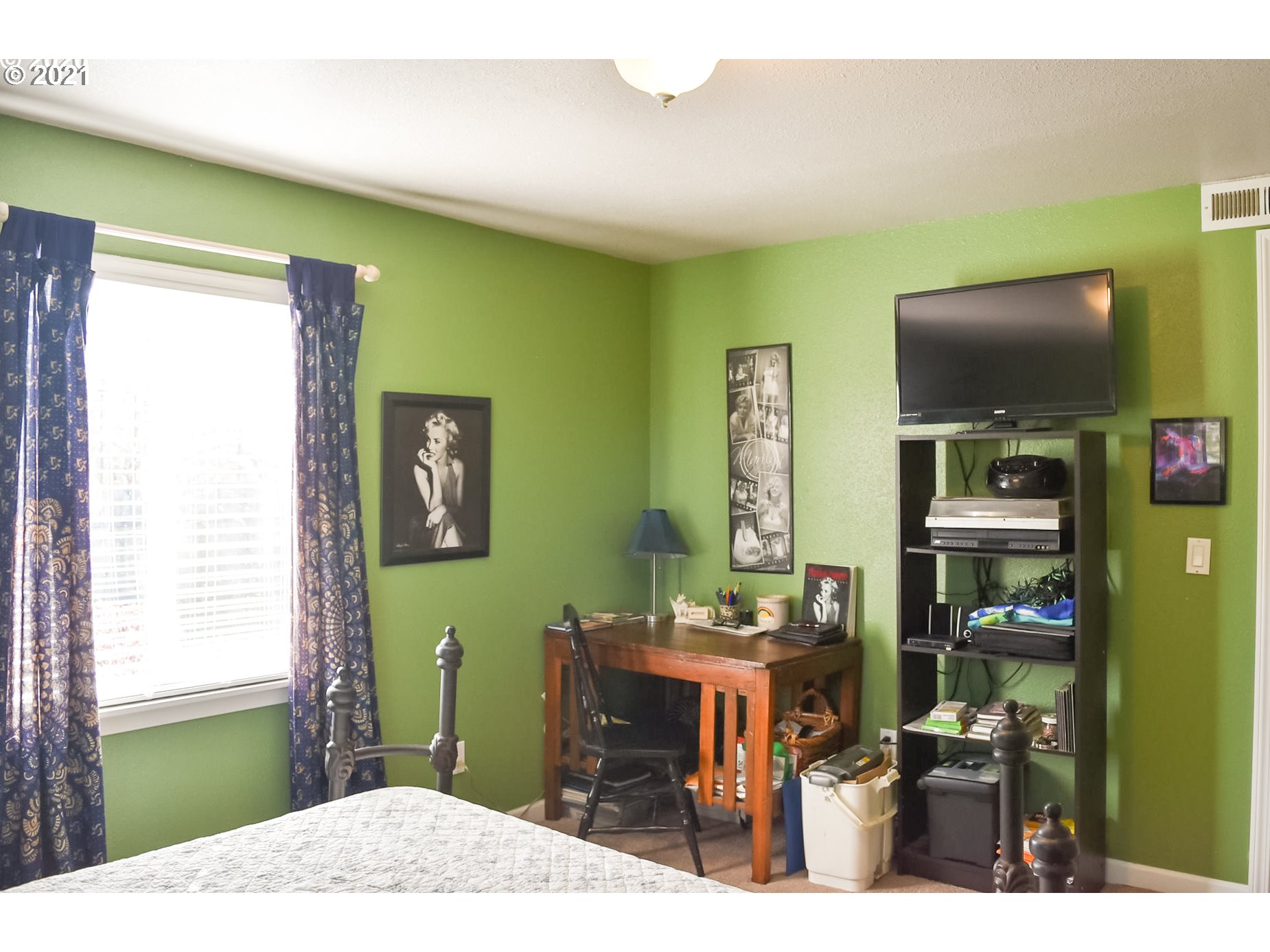 26393 Perkins Road Veneta, OR 97487 - Photo 17 of 31 Gallery Image 17