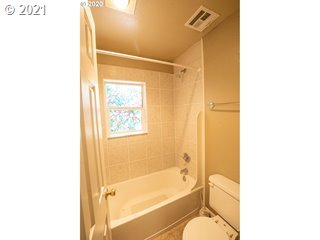 26393 Perkins Road Veneta, OR 97487 - Photo 19 of 31 Gallery Image 19
