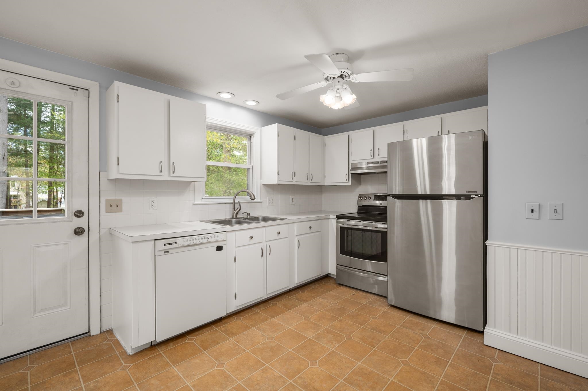 23 Meisner Road Salem, NH 03079 - Photo 13 of 39 Gallery Image 13
