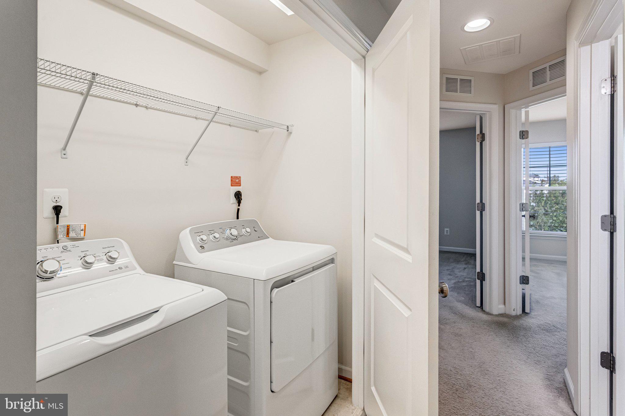 8940 Dahlgren Ridge Road Manassas, VA 20111 - Photo 24 of 36 Gallery Image 24