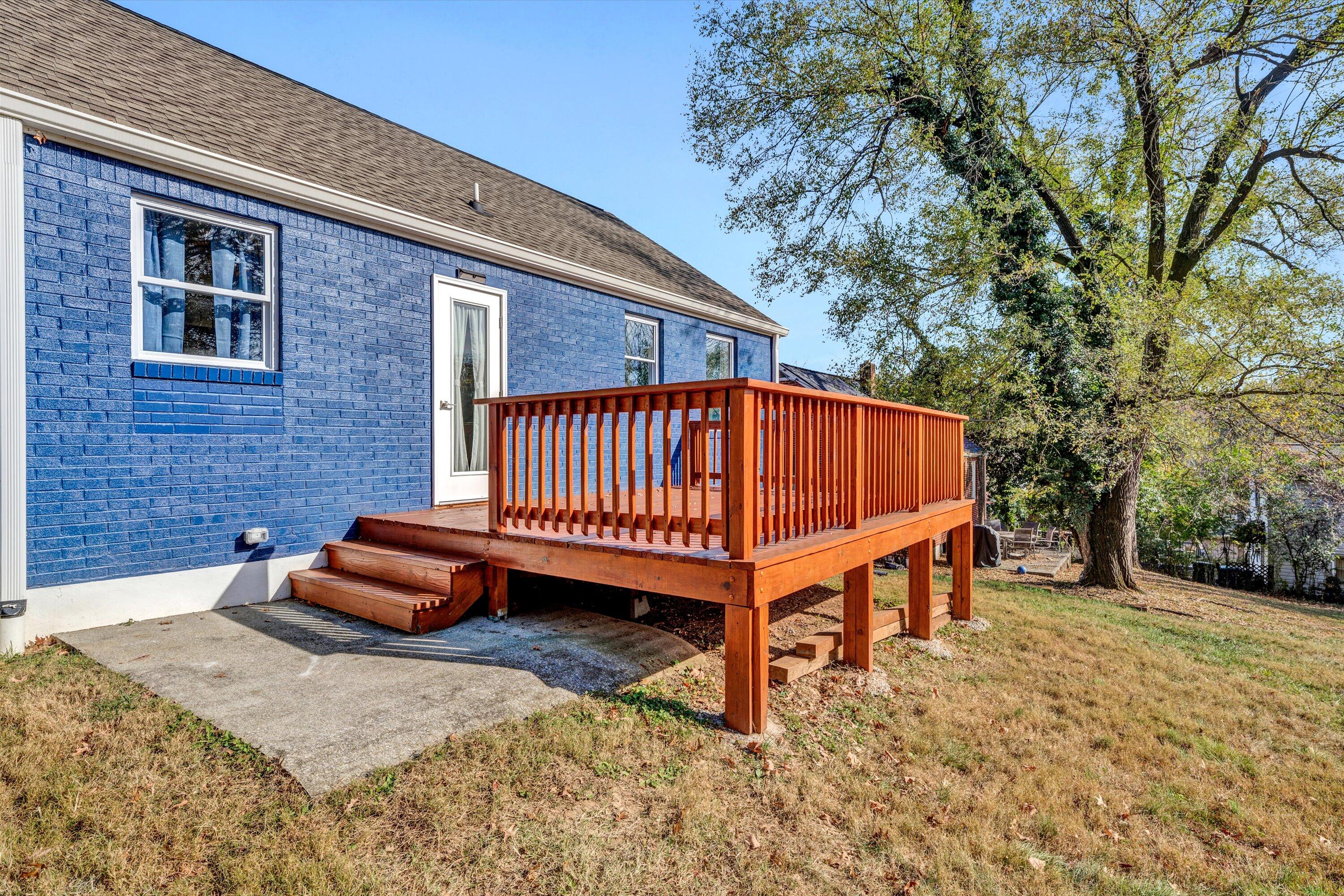 2519 Spring Road Southwest Roanoke, VA 24015 - Photo 23 of 29 23-110620230049