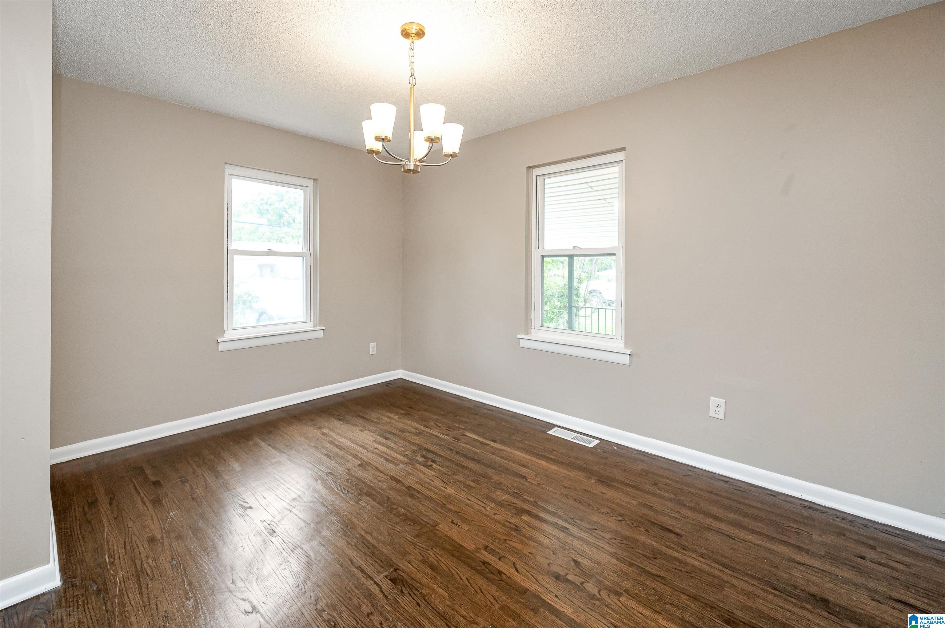 857 Goldwire Street Southwest Birmingham, AL 35211 - Photo 7 of 41