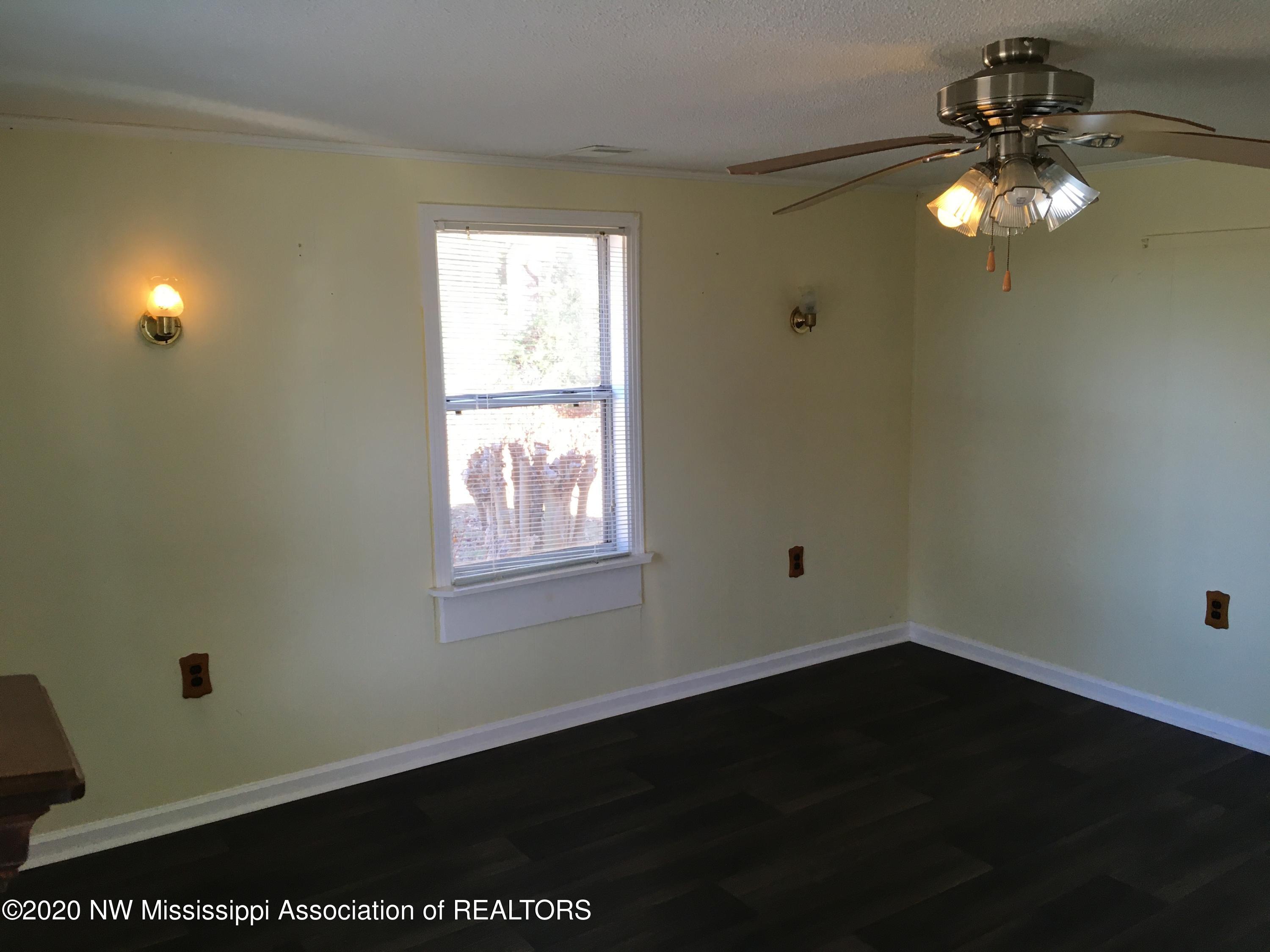 92 Early Grove Road Lamar, MS 38642 - Photo 9 of 12 room2
