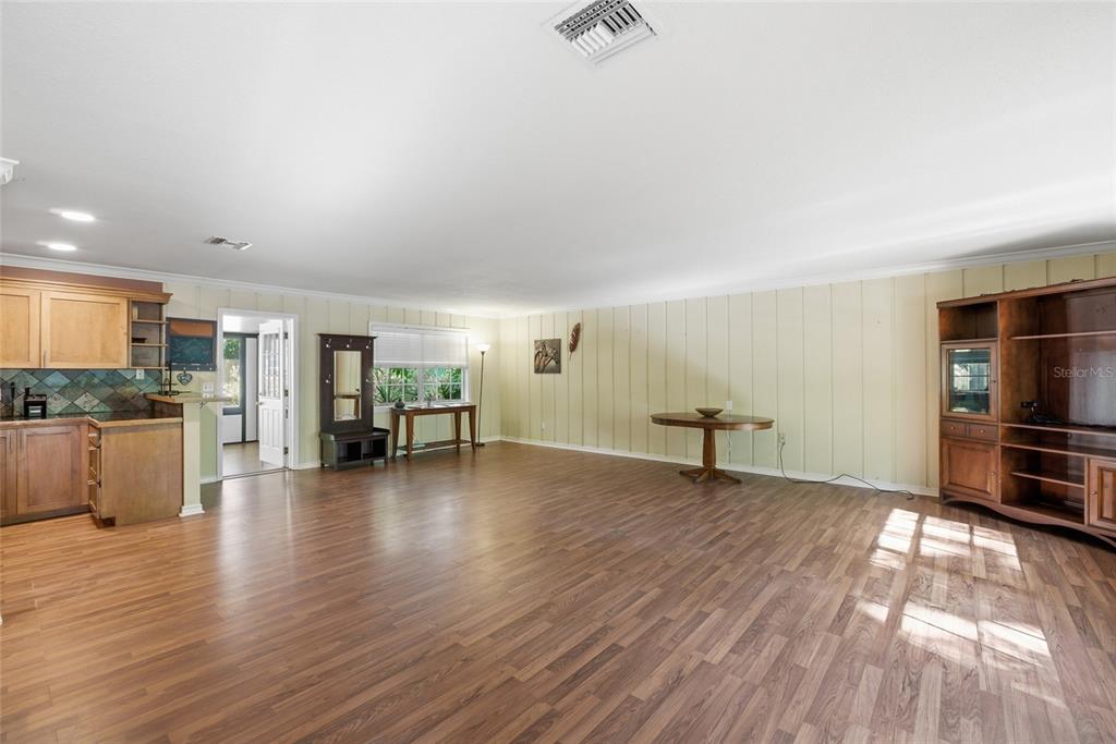 560 North Lake Pleasant Road Apopka, FL 32712 - Photo 4 of 67