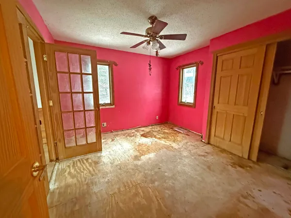$320,000 | N4854 Eagle Nest, Elroy, WI 53929