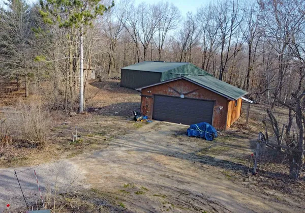$320,000 | N4854 Eagle Nest, Elroy, WI 53929