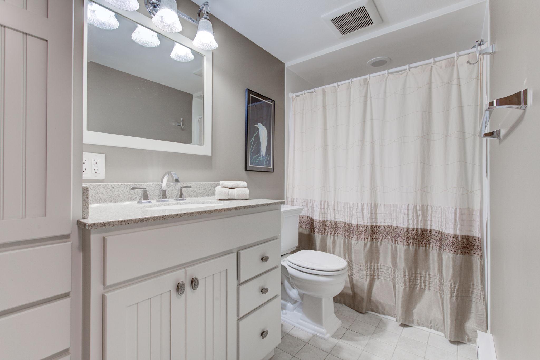 1025 Oak Ridge Point Northeast Blaine, MN 55434 - Photo 12 of 22 Gallery Image 12