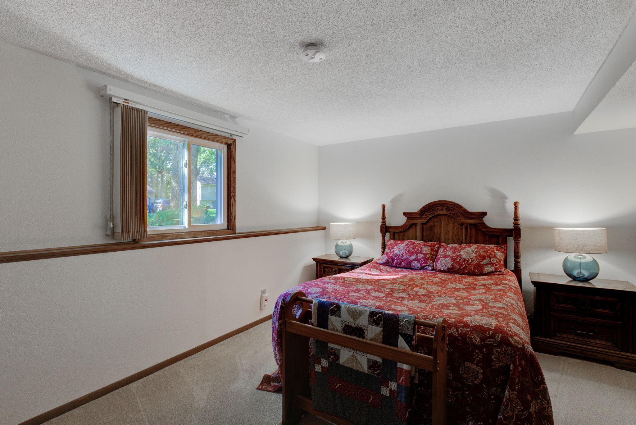 1025 Oak Ridge Point Northeast Blaine, MN 55434 - Photo 13 of 22 Gallery Image 13