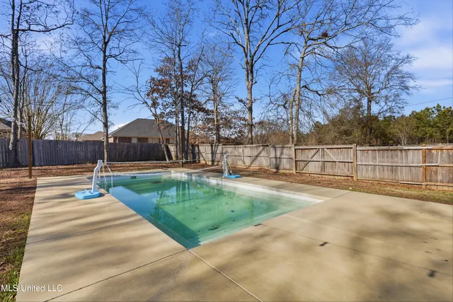 $525,000 | 143 Huntington View, Brandon, MS 39047
