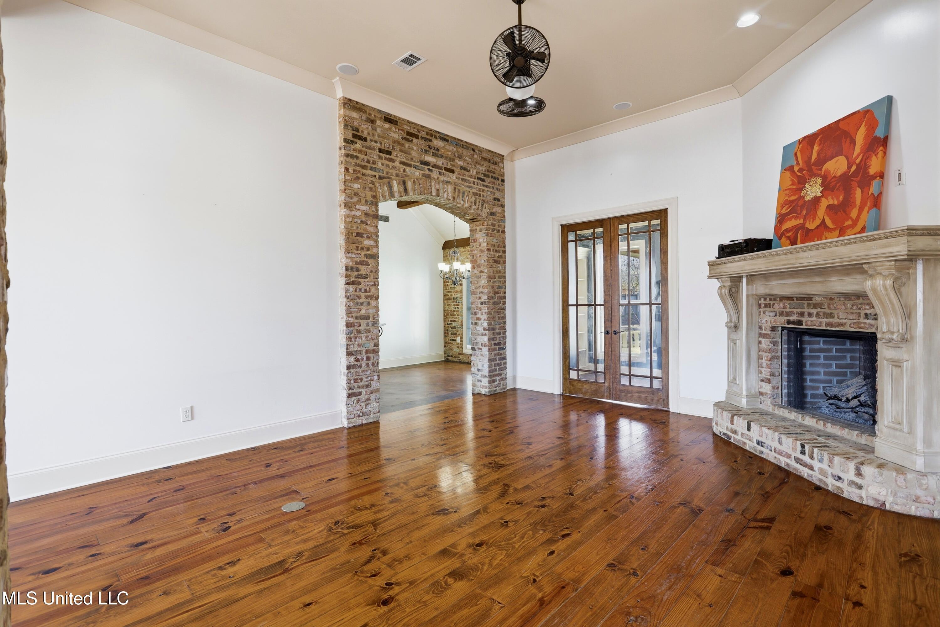 143 Huntington View Brandon, MS 39047 - Photo 6 of 44 143 Huntington View \ Home Tours MS (4)[