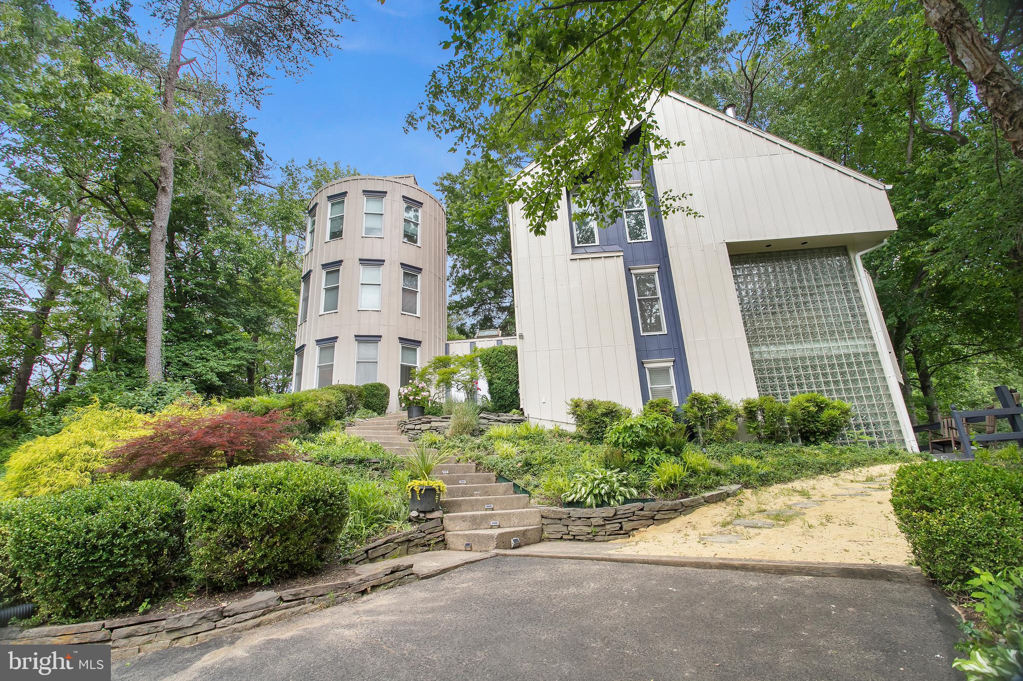 1451 Beulah Road Vienna, VA 22182 - Photo 14 of 62 Gallery Image 14