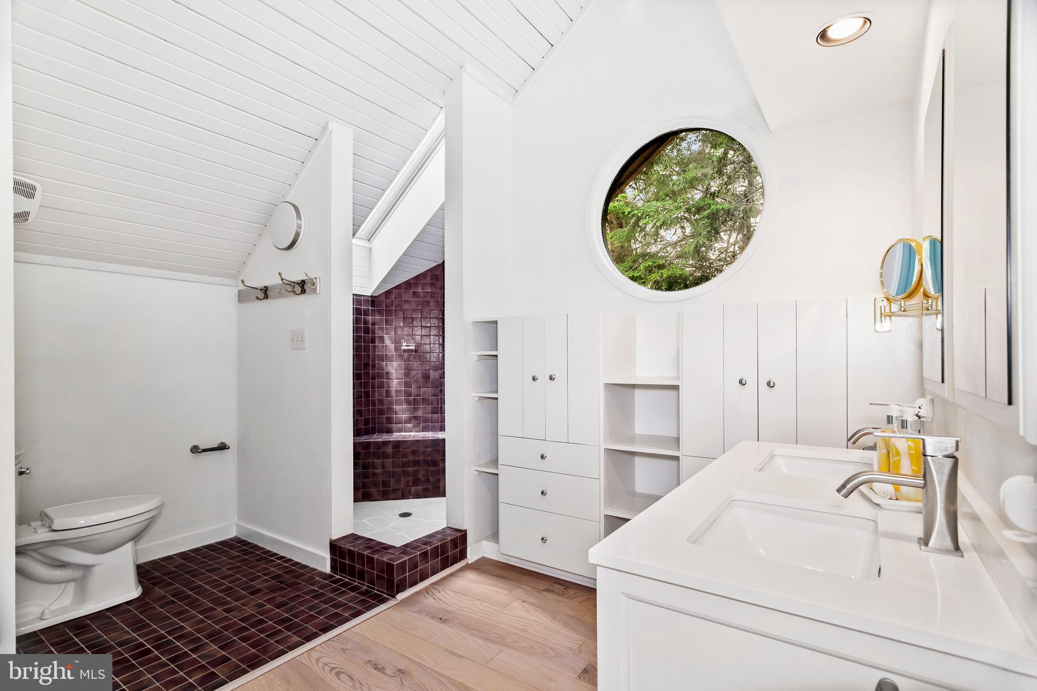 1451 Beulah Road Vienna, VA 22182 - Photo 28 of 62 Gallery Image 28
