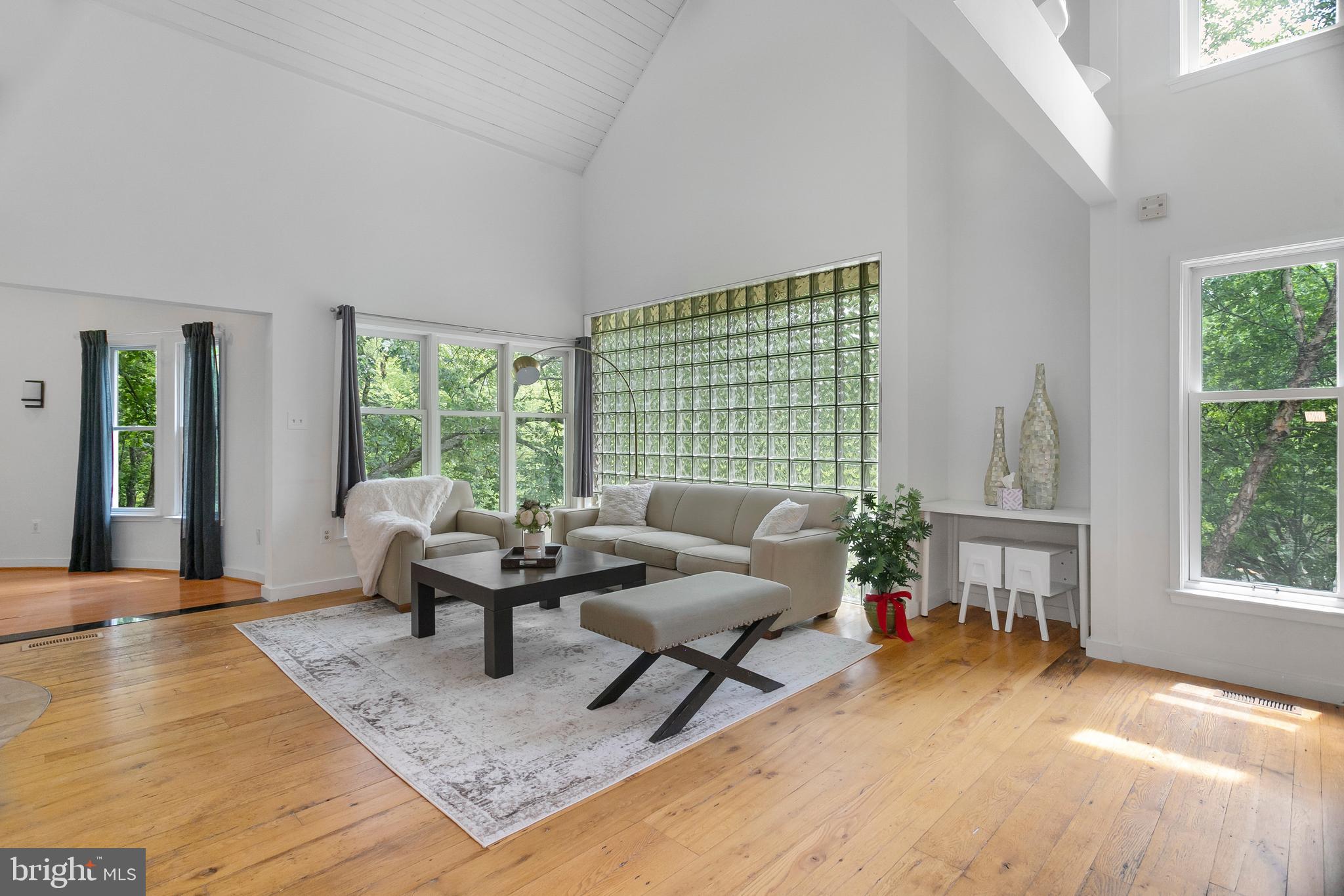 1451 Beulah Road Vienna, VA 22182 - Photo 44 of 62 Gallery Image 44