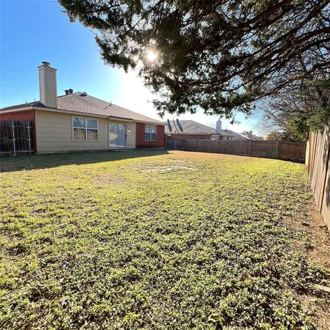 $2,095 | 1715 Citadel Drive, Glenn Heights, TX 75154