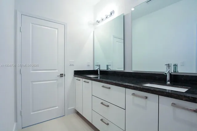 $4,500 | 15670 Southwest 11th Terrace, Miami, FL 33194