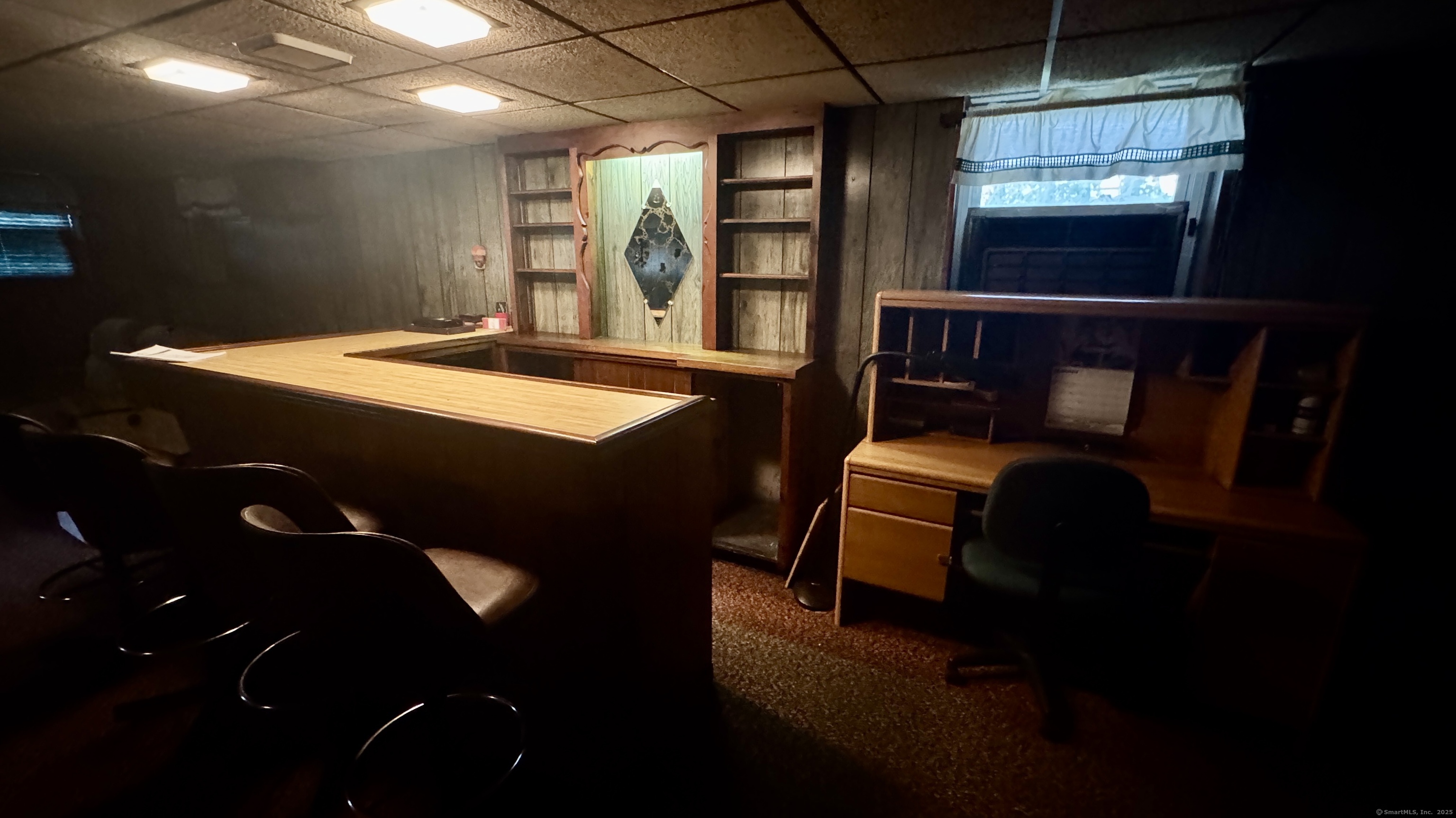 30 Mountain Road Danbury, CT 06810 - Photo 35 of 35 a dining room with furniture and window